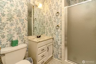 105 156th Ave NE, Bellevue, WA 98007 - Photo 12