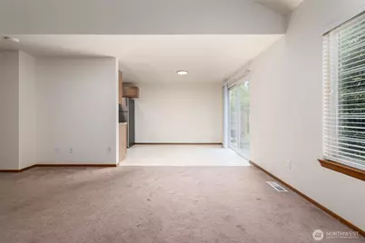 2312 E Division Street #B, Mount Vernon, WA 98274 - Photo 8