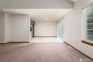 2312 E Division St, Mount Vernon, WA 98274 - Photo 8