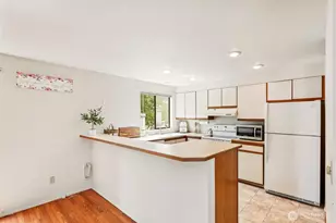 11306 101st Pl NE, Kirkland, WA 98033 - Photo 16