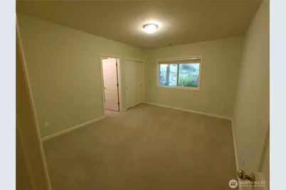 837 NW 205th Street, Shoreline, WA 98177 - Photo 28