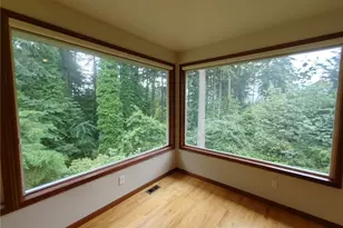 837 NW 205th St, Shoreline, WA 98177 - Photo 16