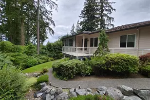 837 NW 205th St, Shoreline, WA 98177 - Photo 6