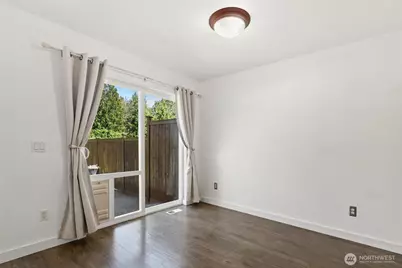 10714 185th Avenue E, Bonney Lake, WA 98391 - Photo 8