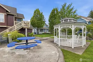 1950 18th Ave NE, Issaquah, WA 98029 - Photo 28