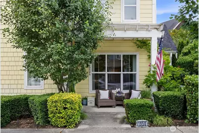 1950 18th Avenue NE #50A, Issaquah, WA 98029 - Photo 2