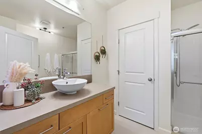 1950 18th Avenue NE #50A, Issaquah, WA 98029 - Photo 18