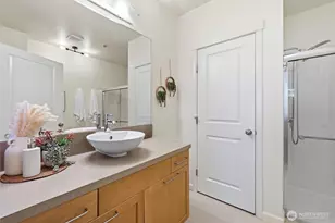 1950 18th Ave NE, Issaquah, WA 98029 - Photo 18