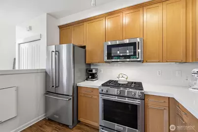 1950 18th Avenue NE #50A, Issaquah, WA 98029 - Photo 14