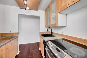 507 W Mercer St, Seattle, WA 98119 - Photo 18