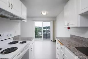 600 W Emerson St, Seattle, WA 98119 - Photo 12