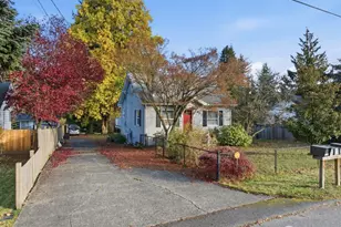 7807 Grant Dr, Everett, WA 98203 - Photo 1