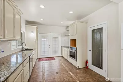 4012 Rucker Avenue, Everett, WA 98201 - Photo 2
