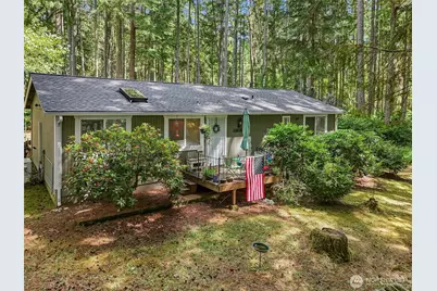 11618 Breaker Way, Anderson Island, WA 98303 - Photo 2