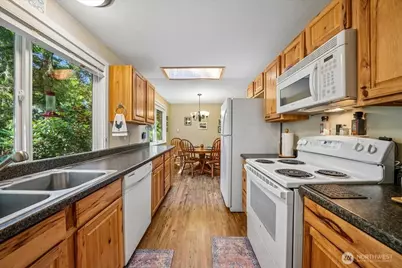 11618 Breaker Way, Anderson Island, WA 98303 - Photo 14