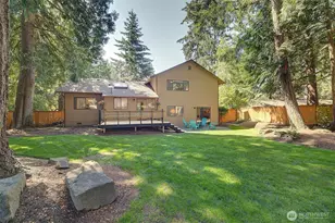22014 NE 13th Pl, Sammamish, WA 98074 - Photo 32