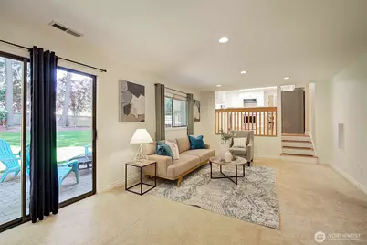 22014 NE 13th Place, Sammamish, WA 98074 - Photo 14