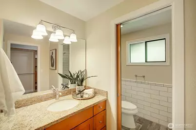 22014 NE 13th Place, Sammamish, WA 98074 - Photo 18