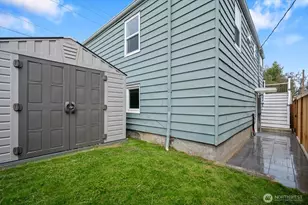 3903 SW Dakota St, Seattle, WA 98116 - Photo 34