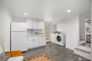 3903 SW Dakota St, Seattle, WA 98116 - Photo 20