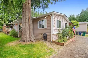 9211 13th St SE, Lake Stevens, WA 98258 - Photo 1