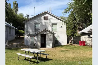 309 E 7th Street, Tonasket, WA 98855 - Photo 6