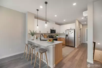 16503 13th Avenue W #A7, Lynnwood, WA 98087 - Photo 2