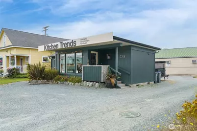 2320 Commercial Avenue, Anacortes, WA 98221 - Photo 4