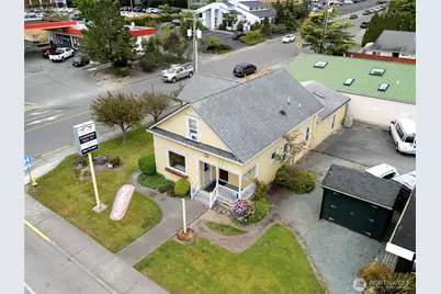 2320 Commercial Avenue, Anacortes, WA 98221 - Photo 2