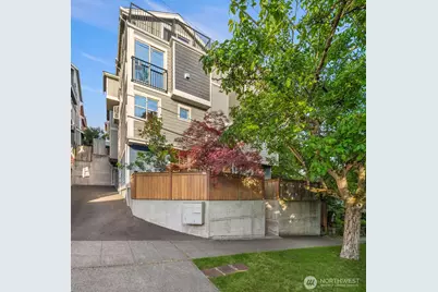 3670 Dayton Avenue N #B, Seattle, WA 98103 - Photo 1