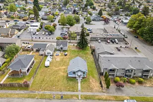 610 E 7th St, Port Angeles, WA 98362 - Photo 24