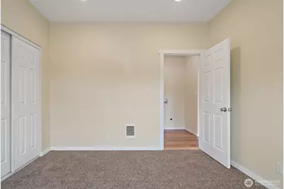 610 E 7th Street, Port Angeles, WA 98362 - Photo 16