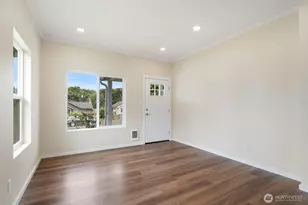 610 E 7th St, Port Angeles, WA 98362 - Photo 14