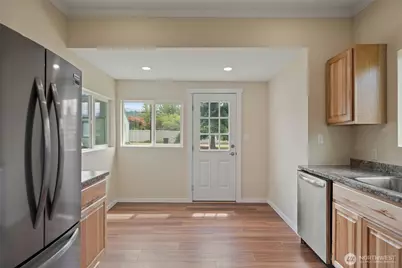 610 E 7th Street, Port Angeles, WA 98362 - Photo 6