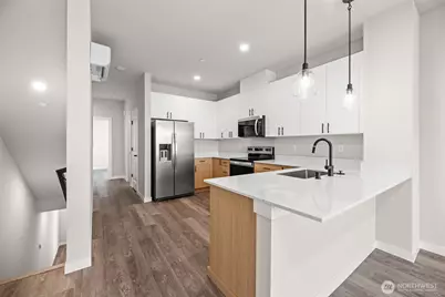 16503 13th Avenue W #B5, Lynnwood, WA 98087 - Photo 4