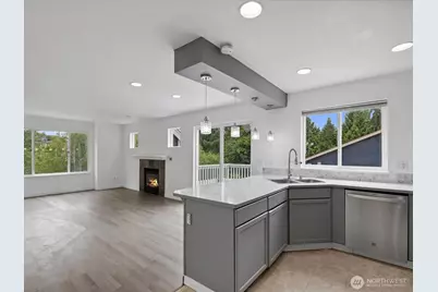 6705 49th Place NE, Marysville, WA 98270 - Photo 4