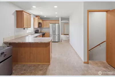 15633 26th Ave W #18, Lynnwood, WA 98087 - Photo 6