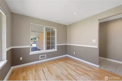 11624 46th Avenue #D, Marysville, WA 98271 - Photo 8