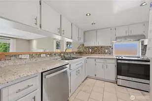 11624 46th Ave, Marysville, WA 98271 - Photo 6