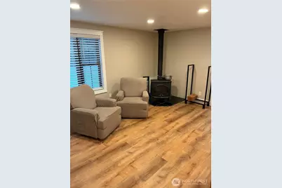 1977 Harding Street, Enumclaw, WA 98022 - Photo 14