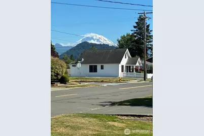 1977 Harding Street, Enumclaw, WA 98022 - Photo 28