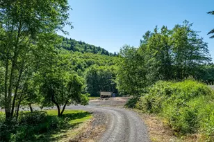 461 Kjesbu Rd, Silver Creek, WA 98585 - Photo 2