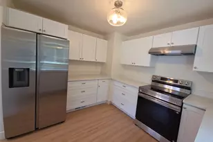818 118th St S, Tacoma, WA 98444 - Photo 6