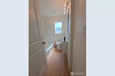818 118th Street S, Tacoma, WA 98444 - Photo 12