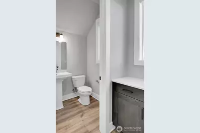 1113 N 39th Court, Renton, WA 98056 - Photo 12