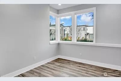 1113 N 39th Court, Renton, WA 98056 - Photo 26
