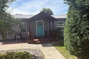 1640 SE 3rd St, East Wenatchee, WA 98802 - Photo 2