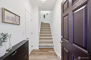 14200 69th Dr SE, Snohomish, WA 98296 - Photo 2
