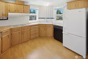1427 100th Street SW, Everett, WA 98204 - Photo 8