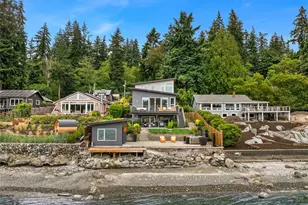 3154 Point White Dr NE, Bainbridge Island, WA 98110 - Photo 2